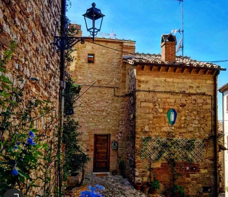 *La Torre Di Amelia* Nel Cuore Dell' Umbria Eksteriør bilde